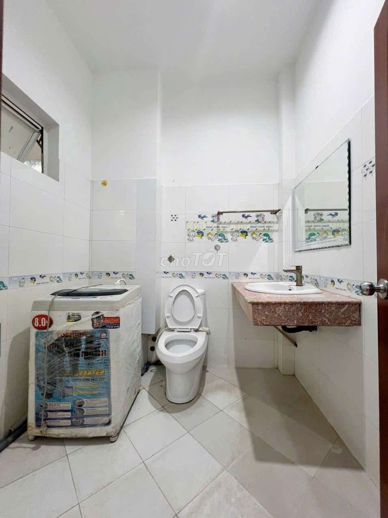 studio full interior - just Nguyễn Hồng Đào