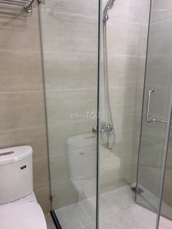 Rent Central Premium District 8 3 bedrooms 2 basic interior toilets