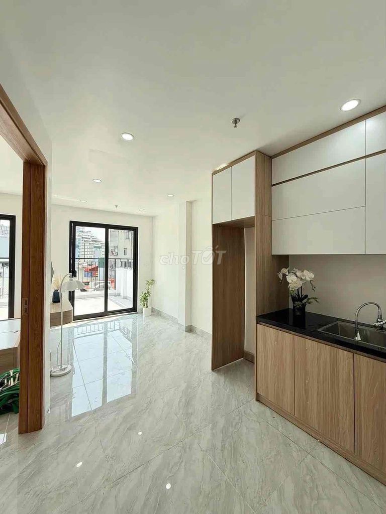 Room one, balcony kitchen, second floor!