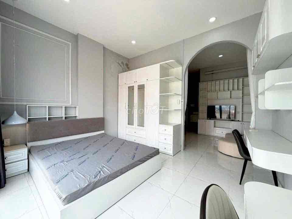 Rent a bedroom - Bancol - right here at the S.E.L.D.