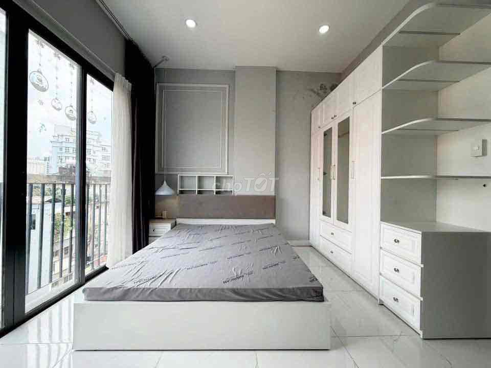 Rent a bedroom - Bancol - right here at the S.E.L.D.