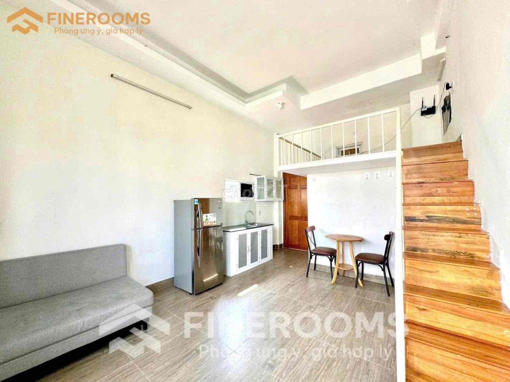 Dupex balcony/ Window, elevator, mgr, near Cộng Hoà, Etown, hvhk