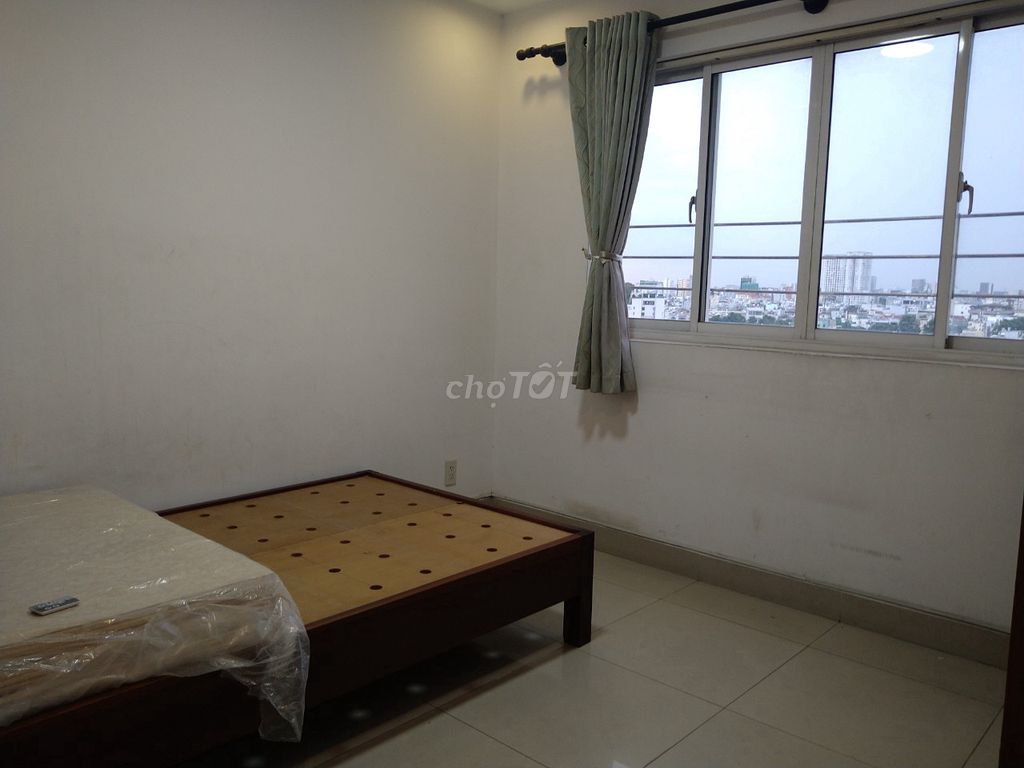 Rent Nguyễn Phúc Nguyên apartment-- 82 M2 (2 bedroom - 2 toilets) for 14 million