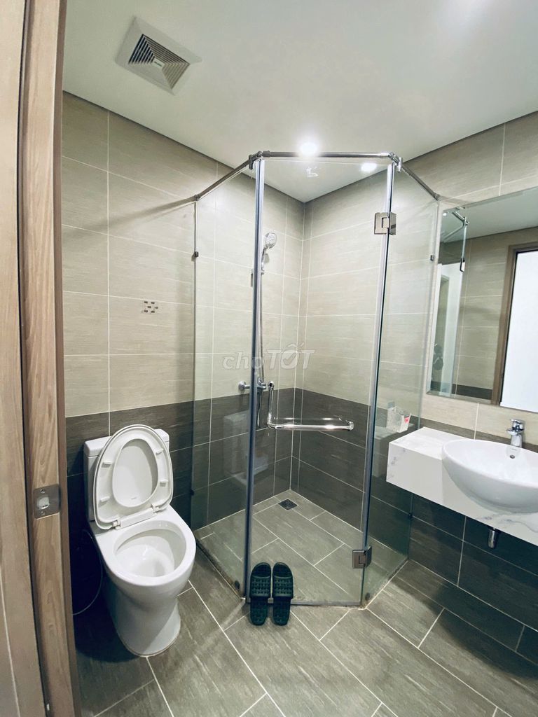 Rent a two-room apartment. A bathroom in District 9.