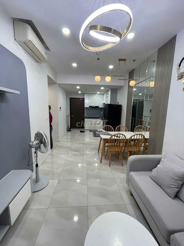 Picity, Thạnh Xuân 13, District 12: 50 meters, air conditioning, 6.5 million a month, one bedroom.