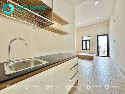The balcony studio is wide-size near the GHP 35 M2