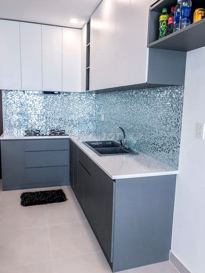 Kingston Residence apartment is rented - 2 bedrooms and 3 cheap bedrooms - right now