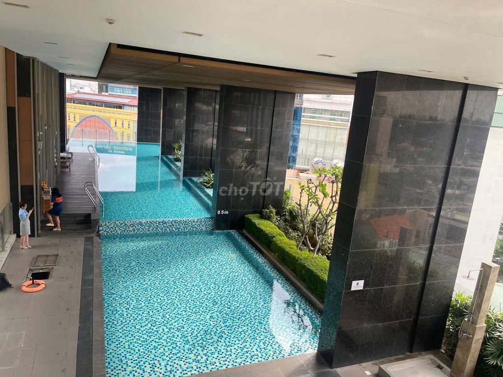 Kingston Residence apartment is rented - 2 bedrooms and 3 cheap bedrooms - right now