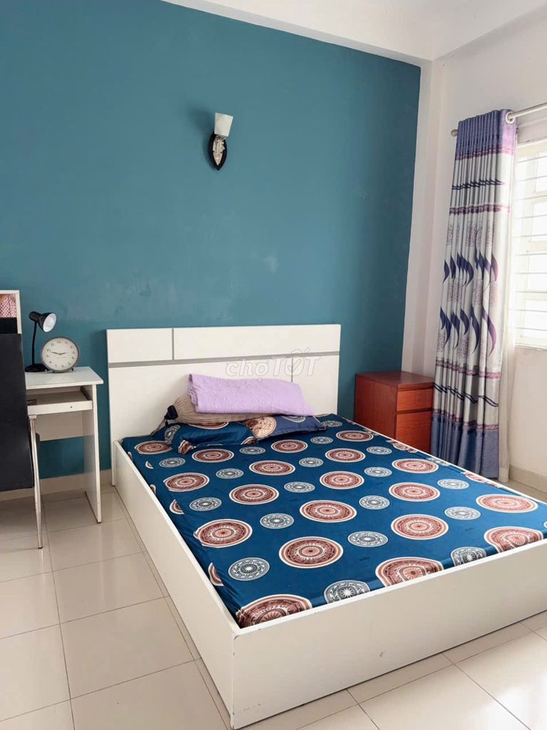 Rent the Pre-President 41 Antrestrestress 50 meters away.