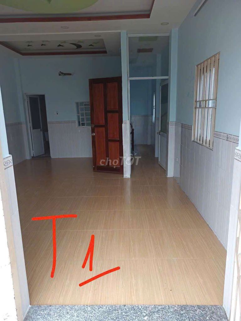 Rent the original house on the 15th Street front. Bình Tân.