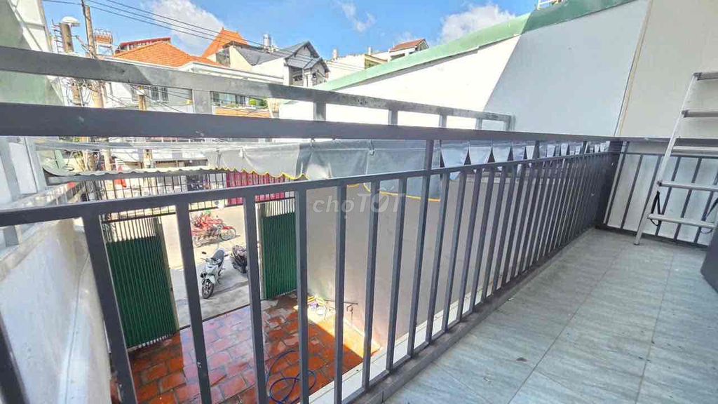 Rent Phan Huy Ích against Emart Gò Vấp. Area 4.5 x35 rising 2 bedrooms