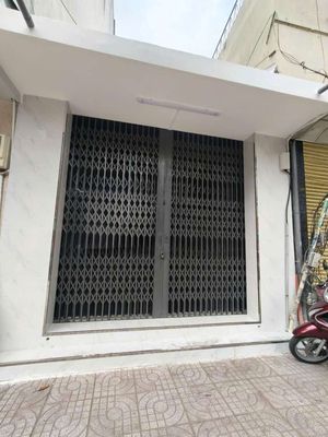 Rent a Nguyễn Chí Thanh cash house, 204 12, 5-4 x20-3 plates