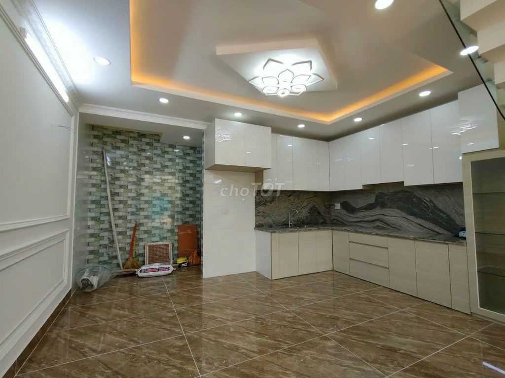 Rent hxt 373/6 A Lý Thường Kiệt, 070 8, Q.Tân Bình
