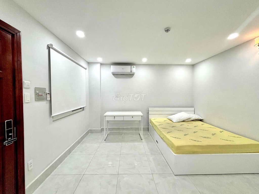 The mini apartment is cheap. A kitchen bedroom near District 4, ufm, ntt, Exploit
