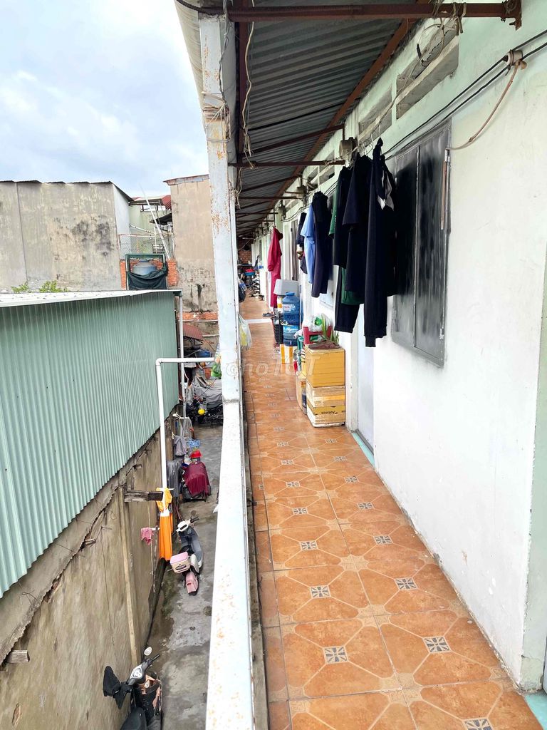 Rent the Public Price Room (Upair) near the District of 12.
