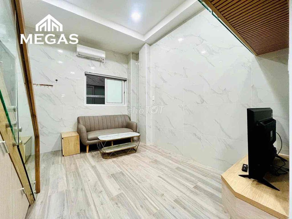 It's a clean, nice, secure room.