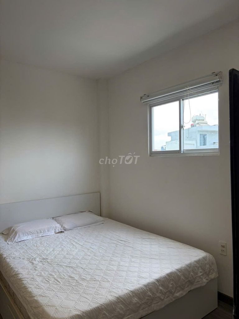 New and clean living room in District 4 is suitable for long-term living