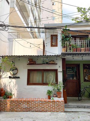 Rent a Võ Văn Tần, P.Z.zz0, District 3. area: 8 x 15 meters 2 floors