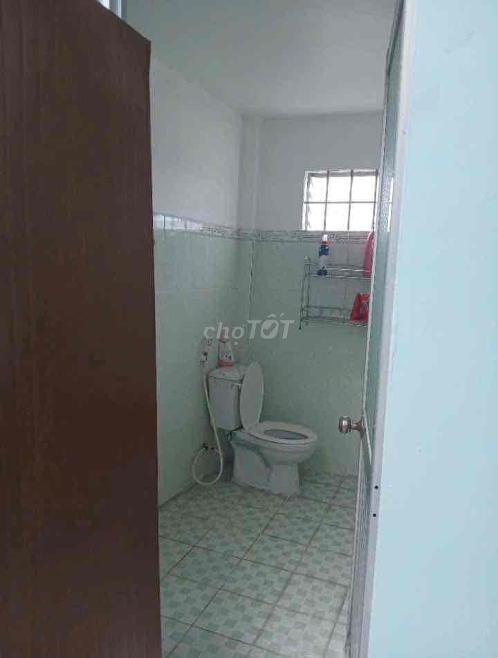 Rent Full-Man's home only to Tân Thới Hiệp District 1 1 .2-story bedroom 2 3/3