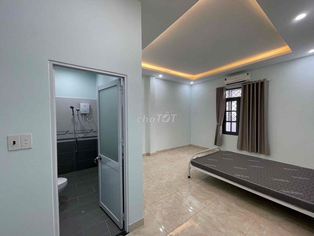 Renting the entire 7th District, 4P 2nd floor 25 million a month.