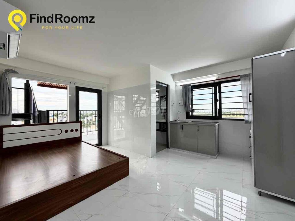 Open a mini-bar building five-and-a-half kilometers from Nguyễn Thái Sơn-7.