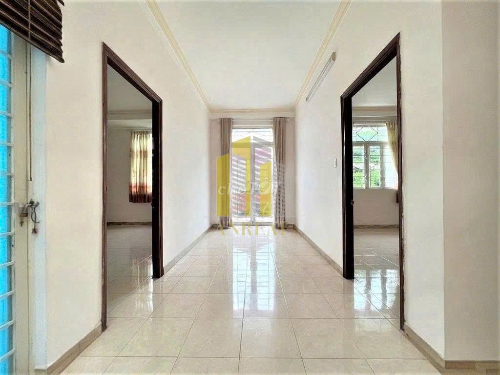 Rent the villa at Thảo Điền 4 rooms for 45 million