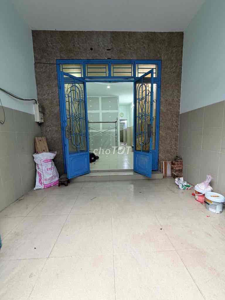 Renting Phạm Văn Chiêu out of 9 Gò Vấp.