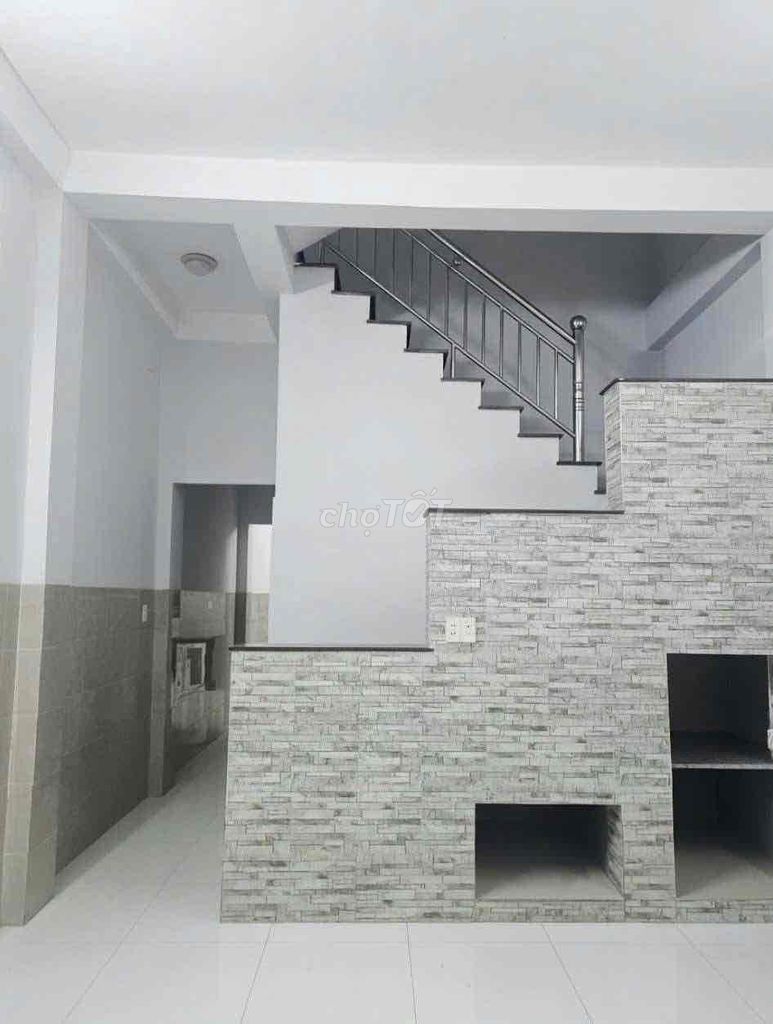 New house painted 3 bedrooms ready số 8 Linh Xuân Thủ Đức air conditioning