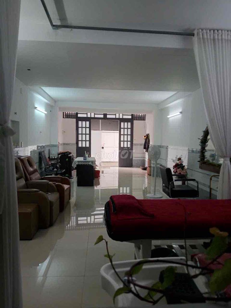 1 mb 2 bedroom 2 3 3 3 3 3 million 8/8 million lnh