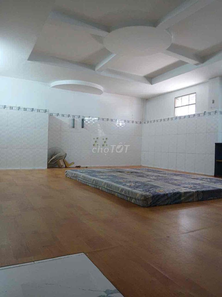 1 mb 2 bedroom 2 3 3 3 3 3 million 8/8 million lnh