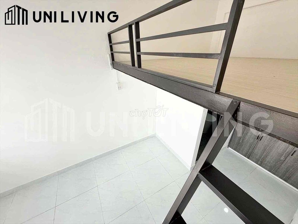 Rent a room full of new furniture 100 percent.