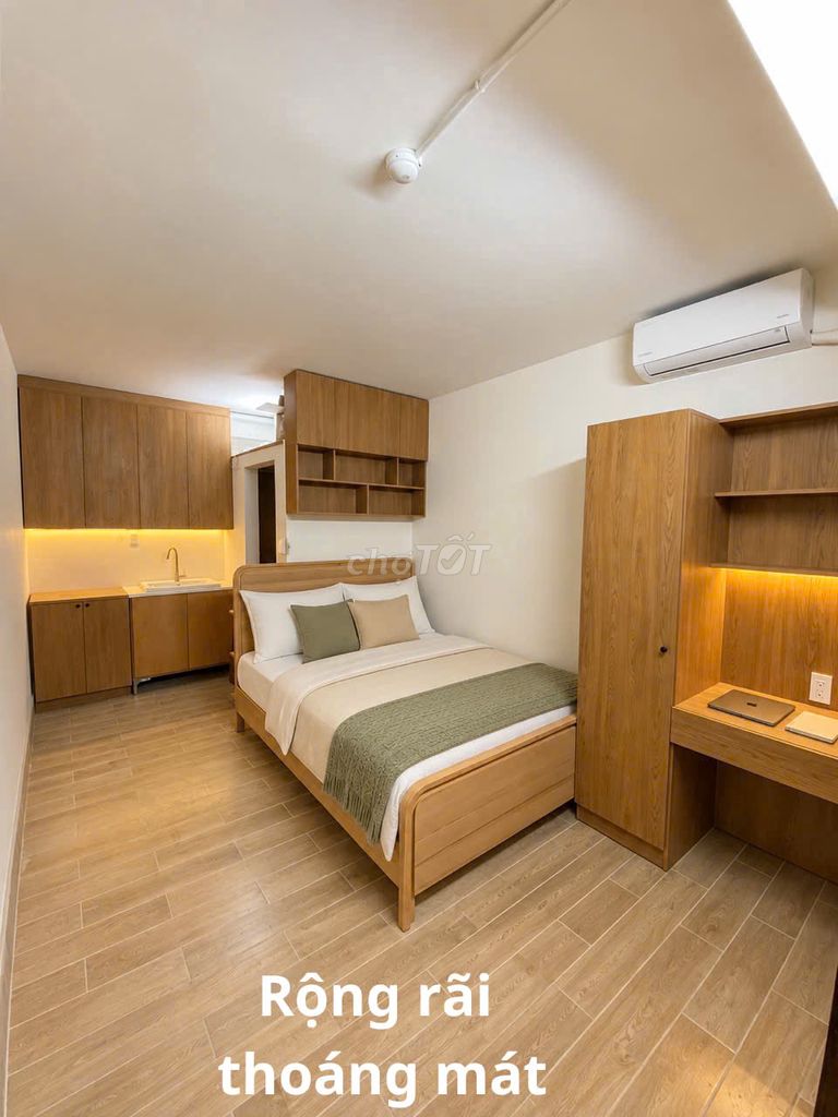 Rent a service apartment, Phước Kiển 20mm University boarding room for 4.5 million a month.