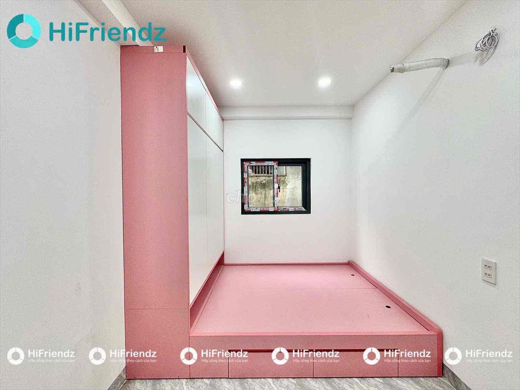 Rent the skylight studio.