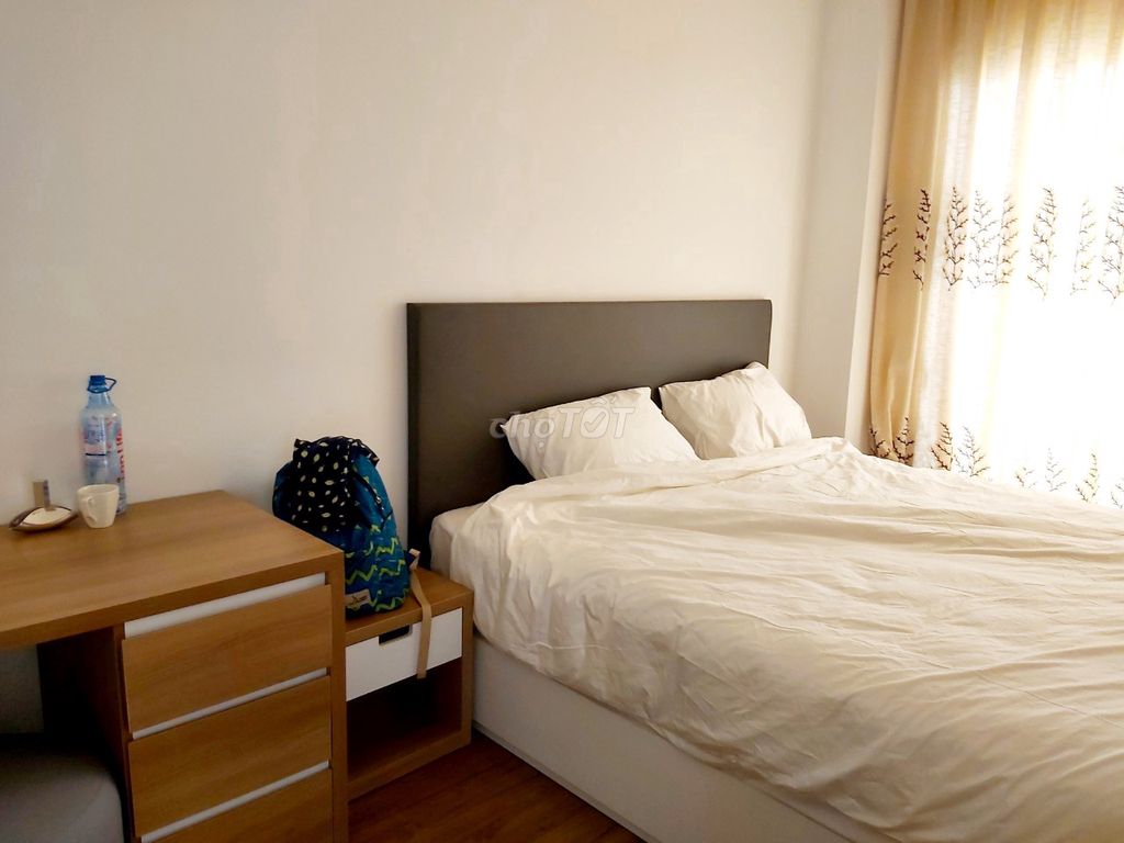 Rent Xi Grand Court, District 10, 50 meters, 1 bedroom, 13 million.