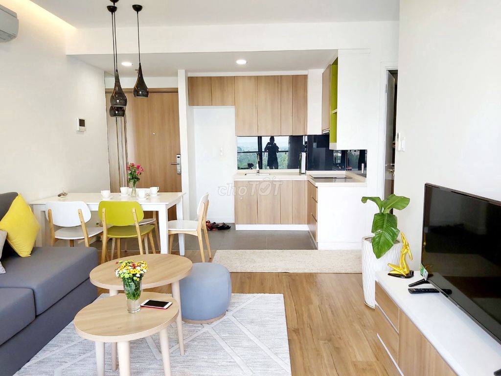Rent Xi Grand Court, District 10, 50 meters, 1 bedroom, 13 million.