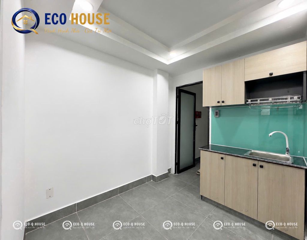 Two new bedrooms built right here at Phạm Văn Bạch at the perfect price!!!!!
