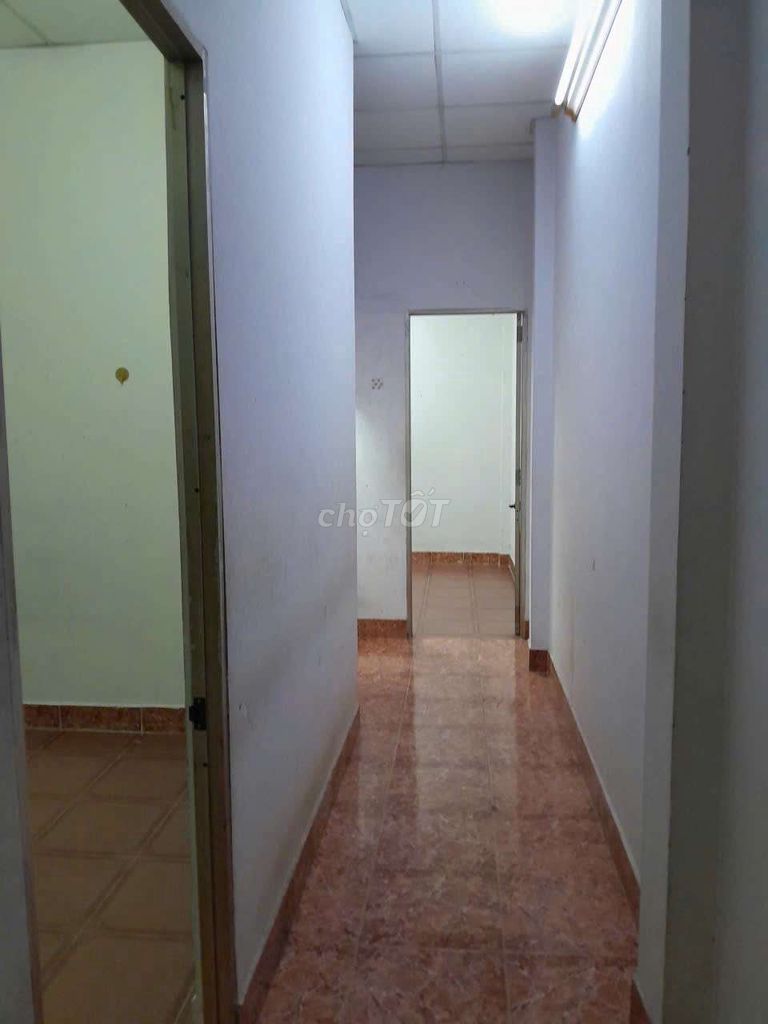 a clean house for long-term rent