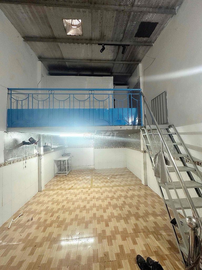 4x101 m. — 1 bedroom, 1 toilet, 5 M, Miếu Gò Xoài —16 A.
