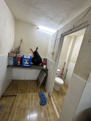 Hot hot hot room renting a super cheap motel