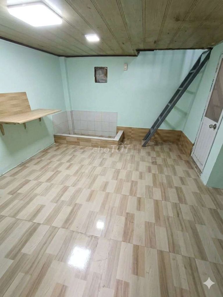 The original cash home is 70 meters cheap.