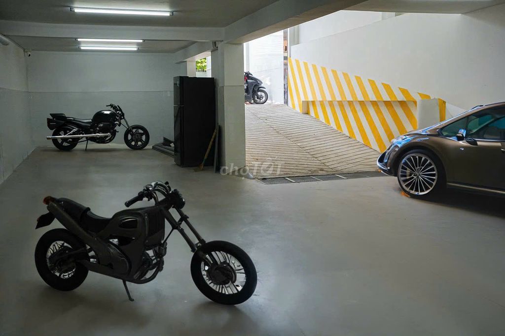 Private assembly, 1 million and a half at Thủ Đức Market, air conditioning, free cars.
