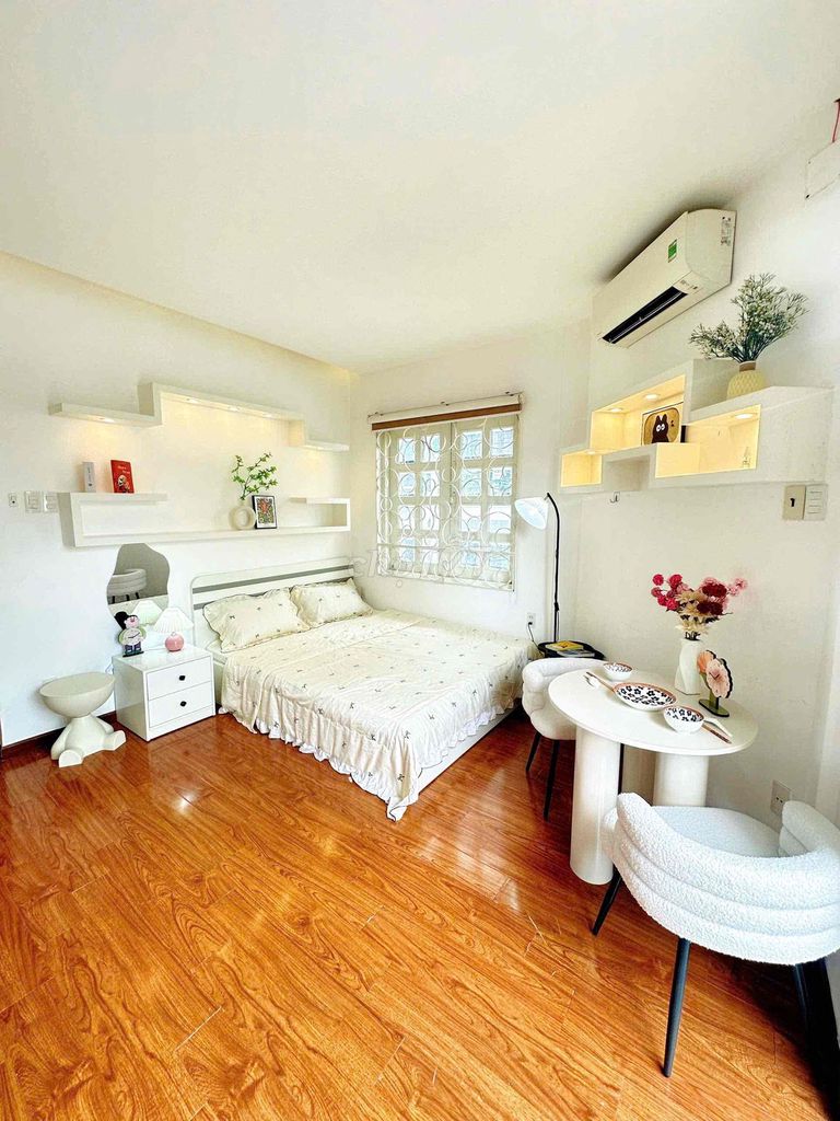Room 1 bedroom 1 living room, balcony 40 meters.