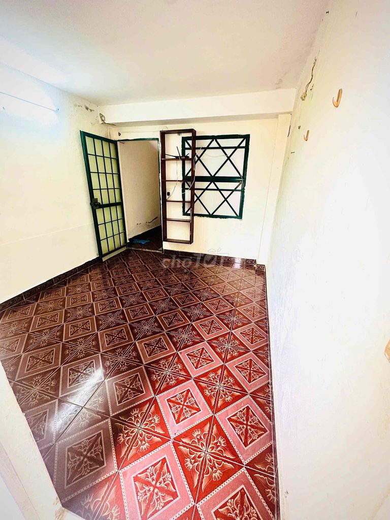 Opener Room
