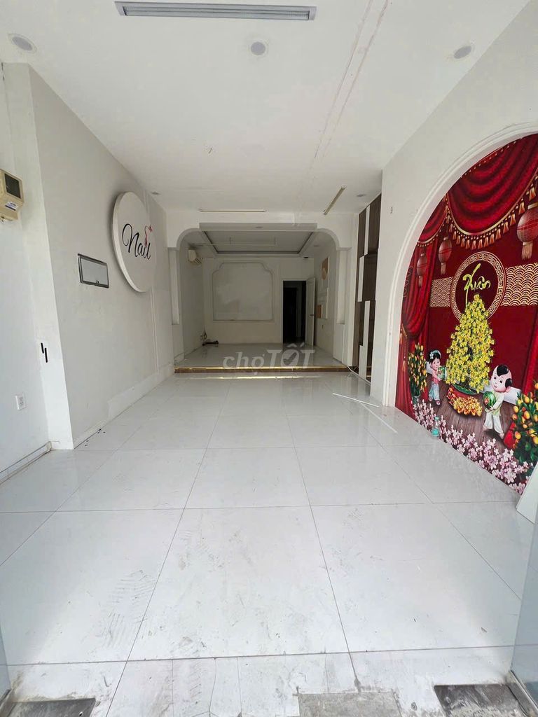 Rent a Trần Thiện Chánh District 10 4 X22 M ground 4 floors, 50 million
