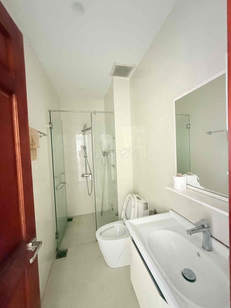 Rent a Green House for Watc Street, area: 140 square feet of 14 meters, at 28 million