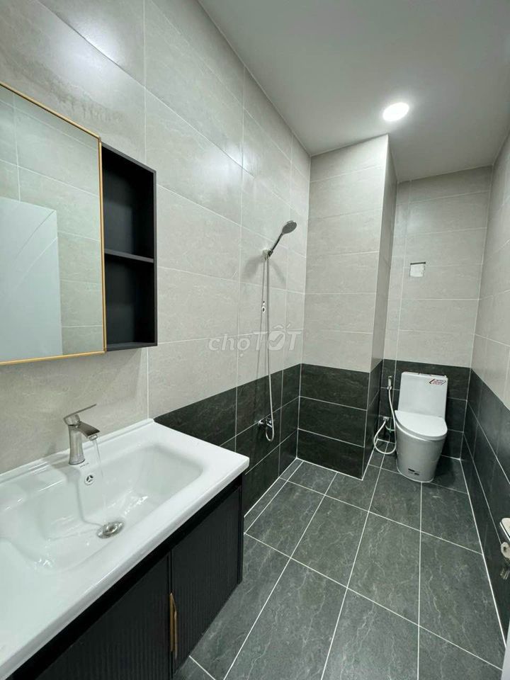 Rent an alleyhouse 5 meters iNguyễn Văn Quỳ, District 7