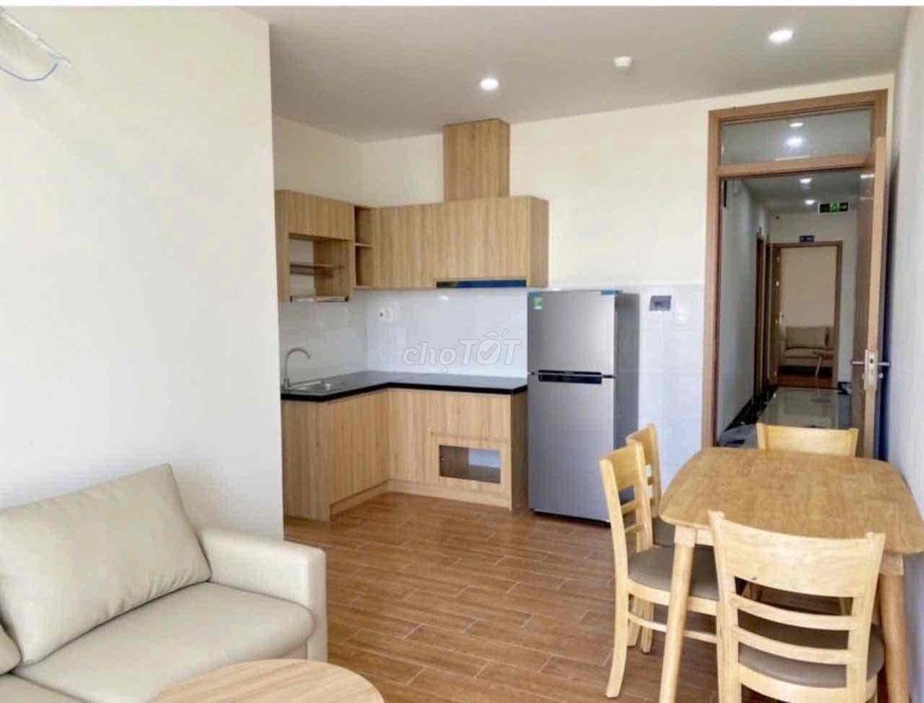 The apartment. One bedroom, please.