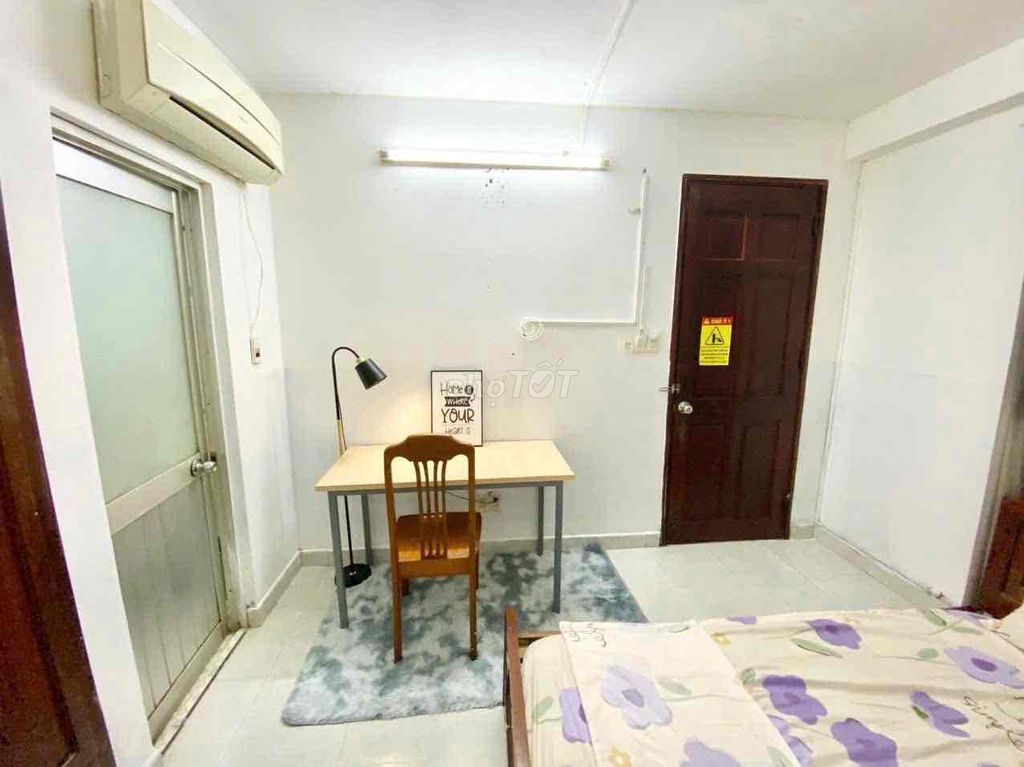 Phạm Văn Bạch low-priced living room