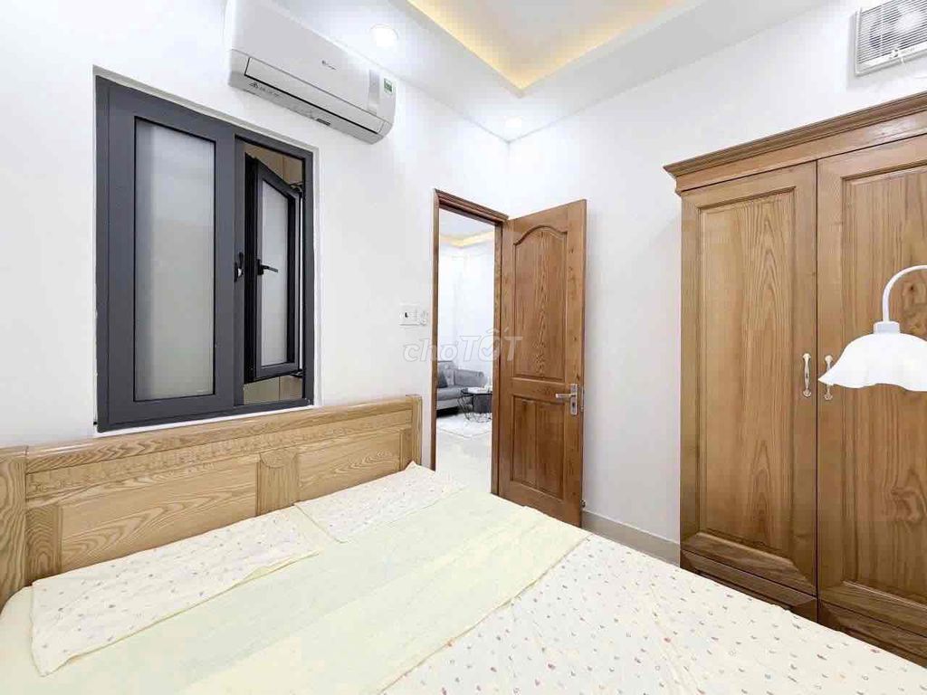 A bedroom near the latest airport - full interior.