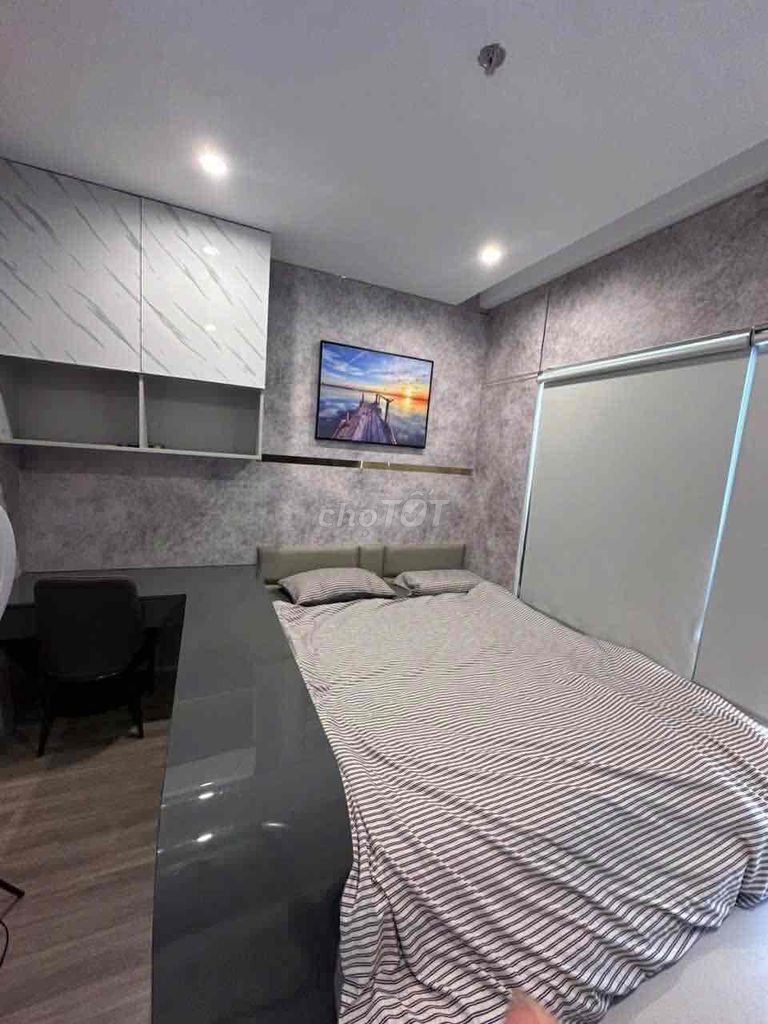 Rent a room for Vinhomes Grand Park in 9th.